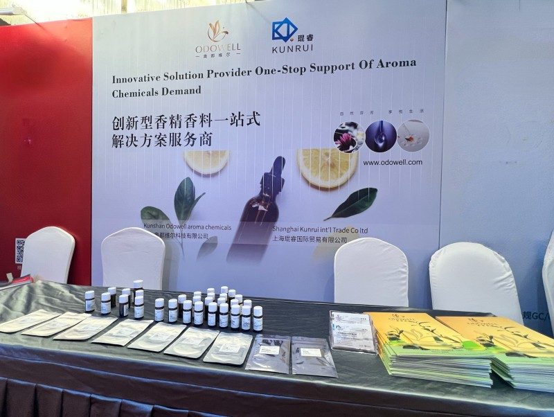 Kanthi luwih saka rong puluh taun pengalaman, Presents Odowell ing wewangian Internasional Internasional lan Ilmu Kosmetik lan Teknologi Forum